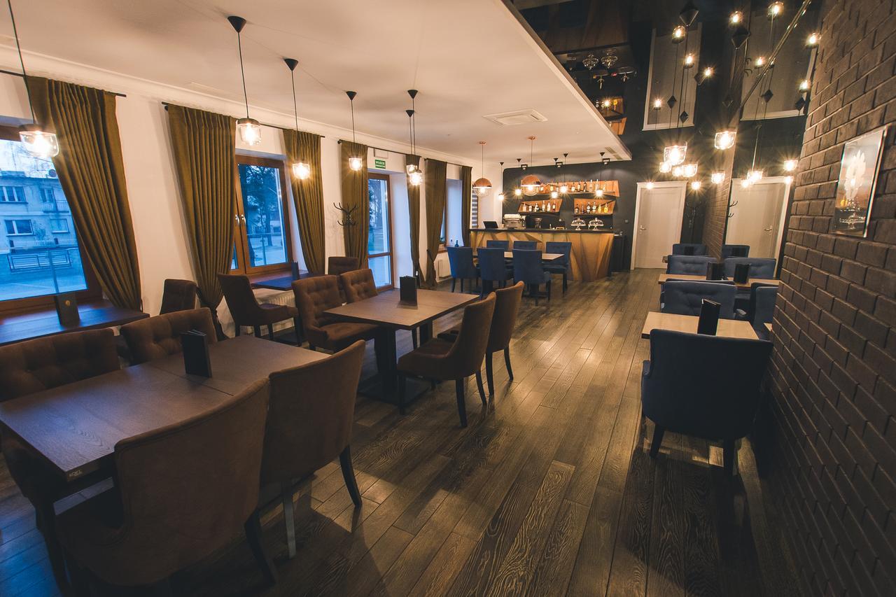 Novopolska - Hotel I Restauracja Kościan المظهر الخارجي الصورة