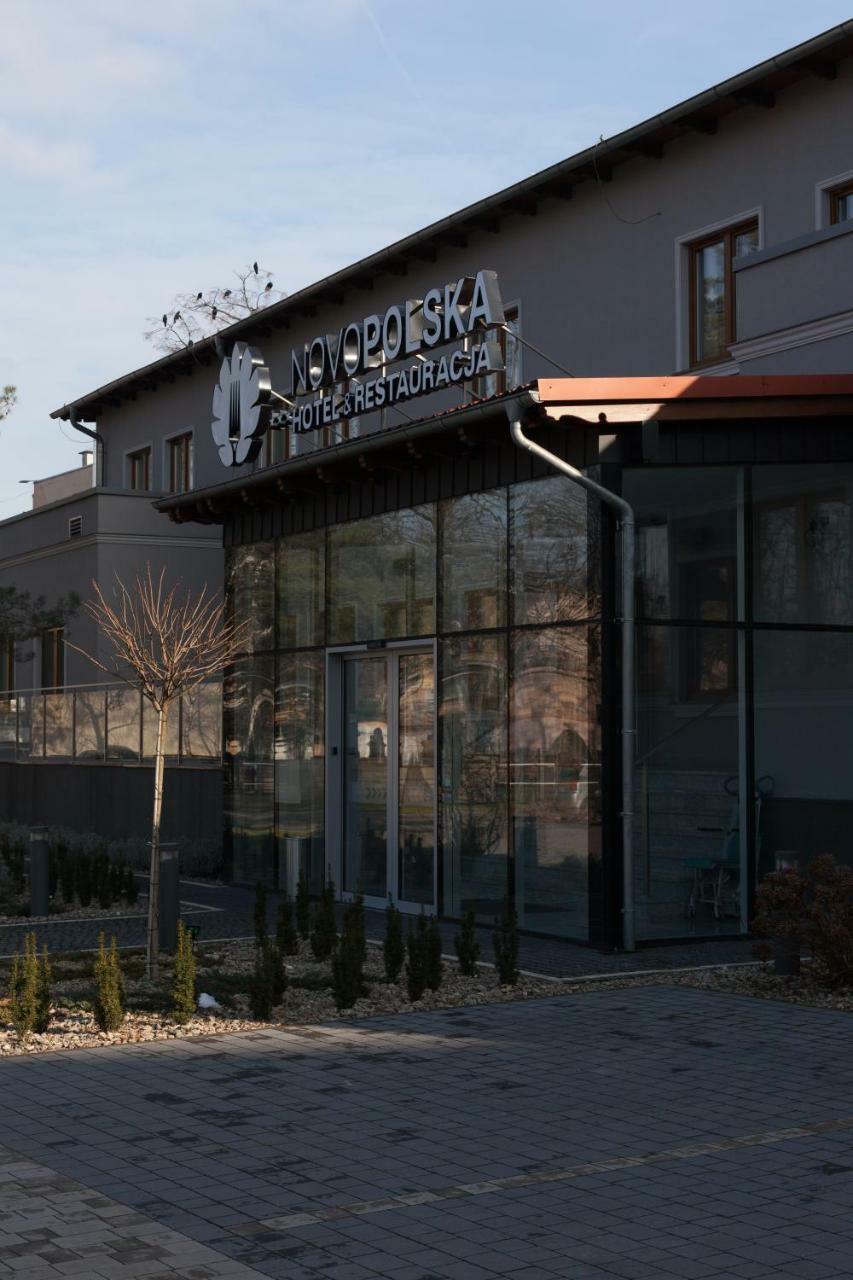 Novopolska - Hotel I Restauracja Kościan المظهر الخارجي الصورة